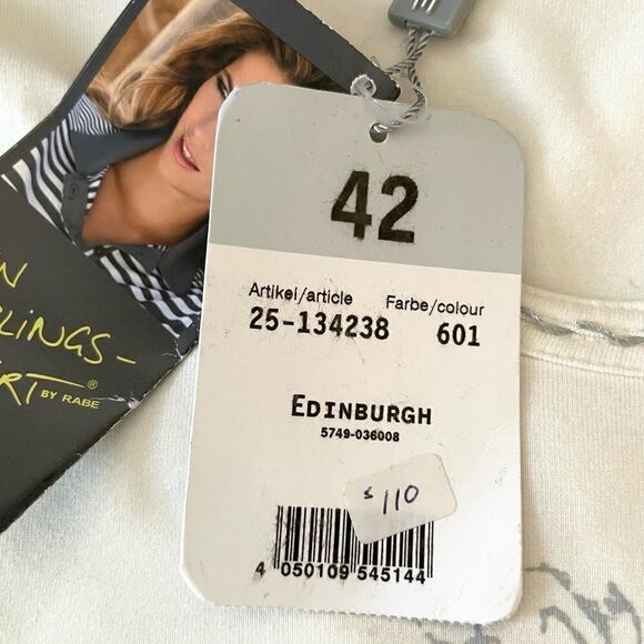 Rabe, new with tags, Long Sleeve T-Shirt, Cream with graphic and embroidery - Picture 5 of 7